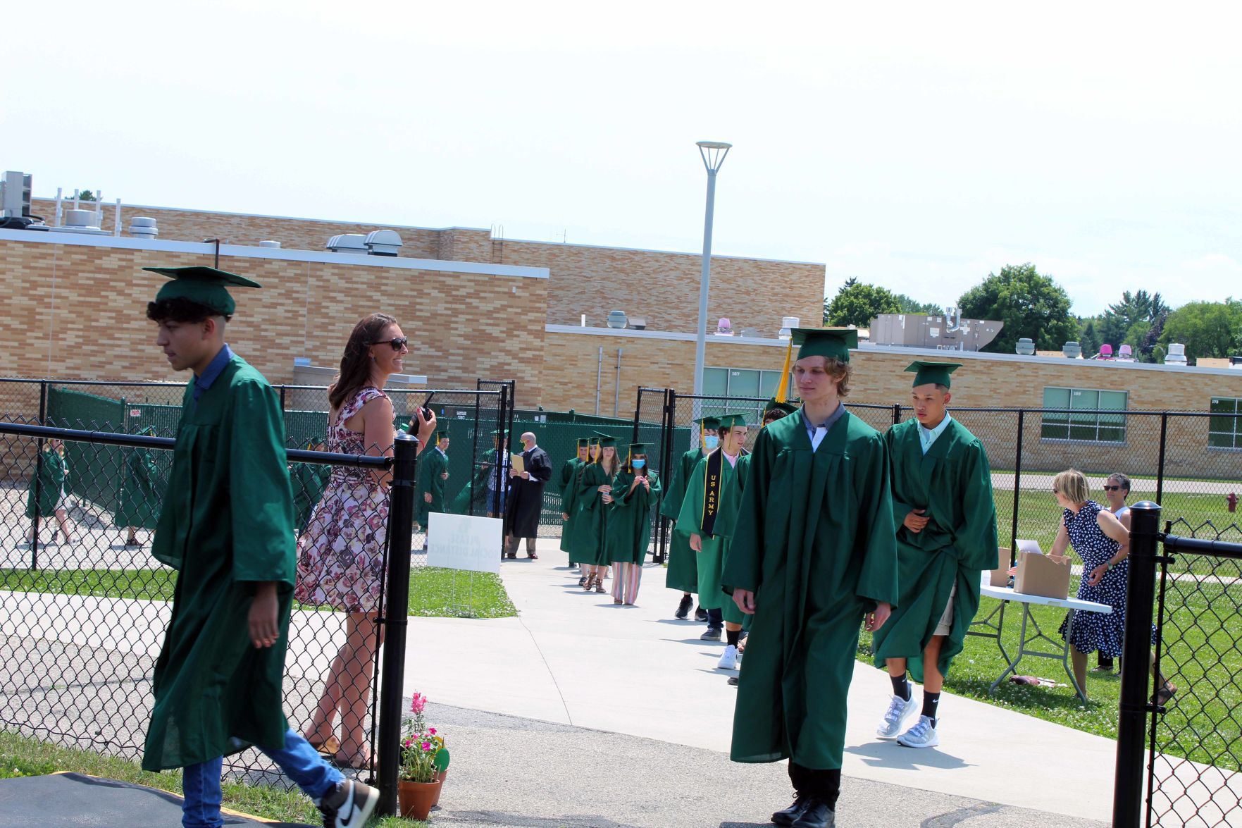 062920- ctzn=news=bdhs022.jpg